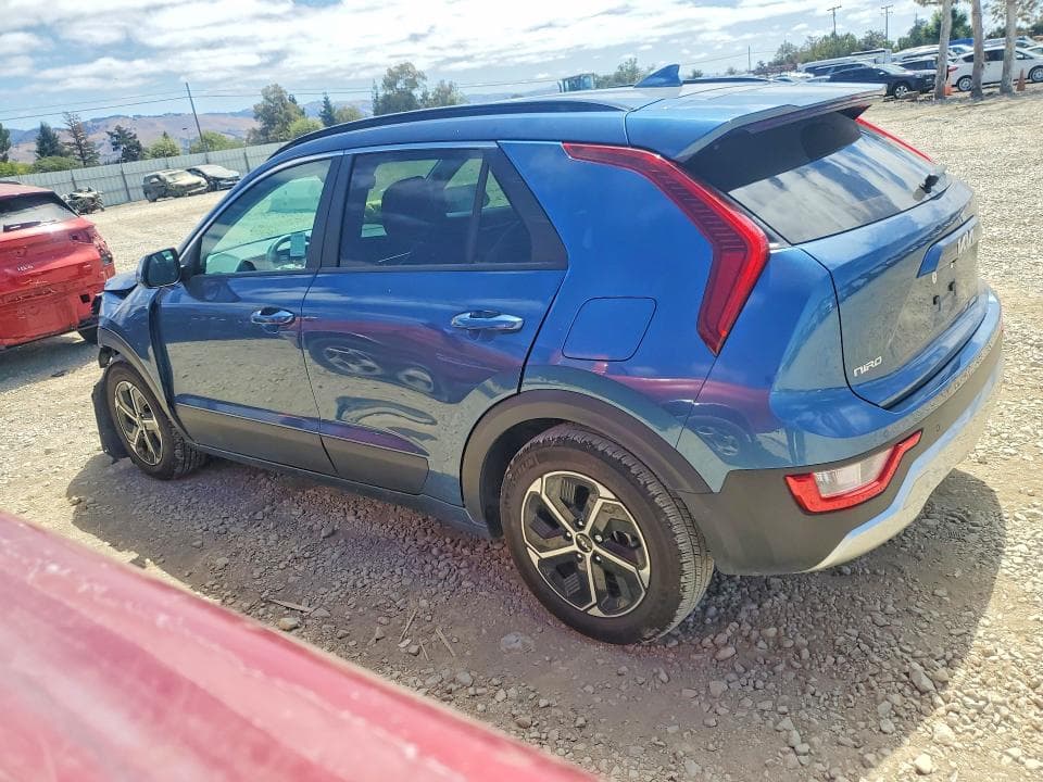 2023 KIA NIRO EX 2