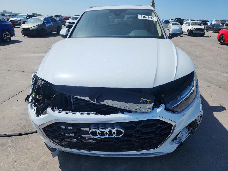 2023 AUDI Q5 E 5