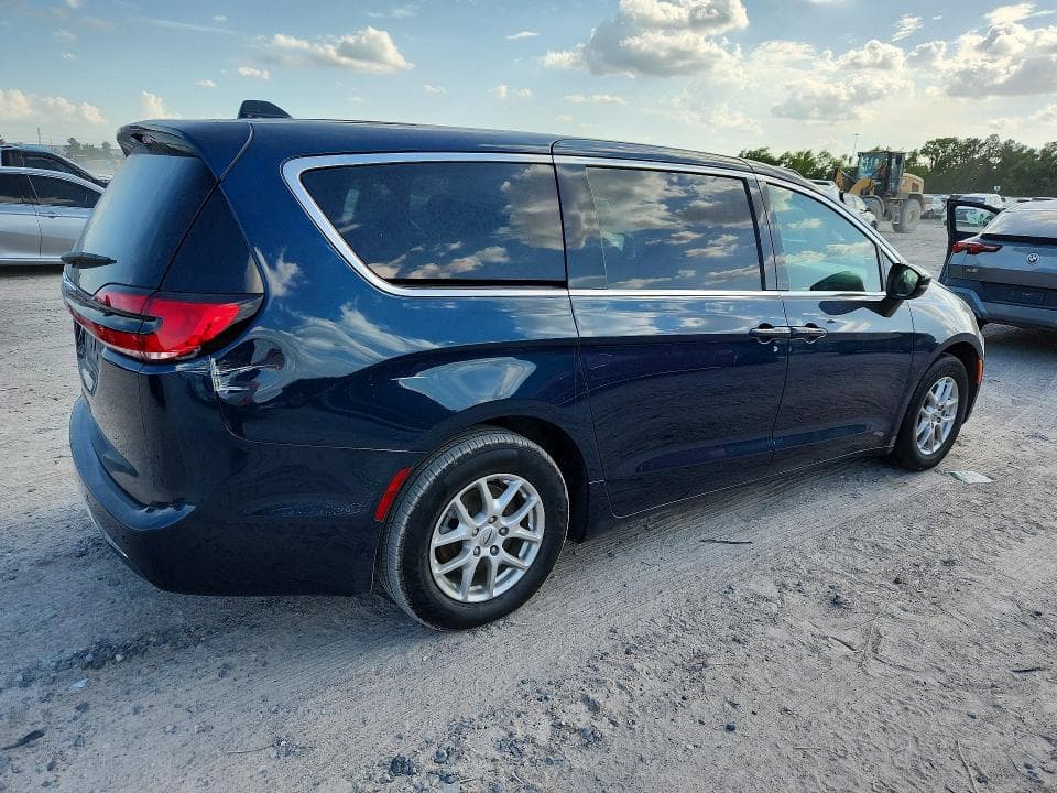2025 CHRYSLER PACIFICA SELECT 3