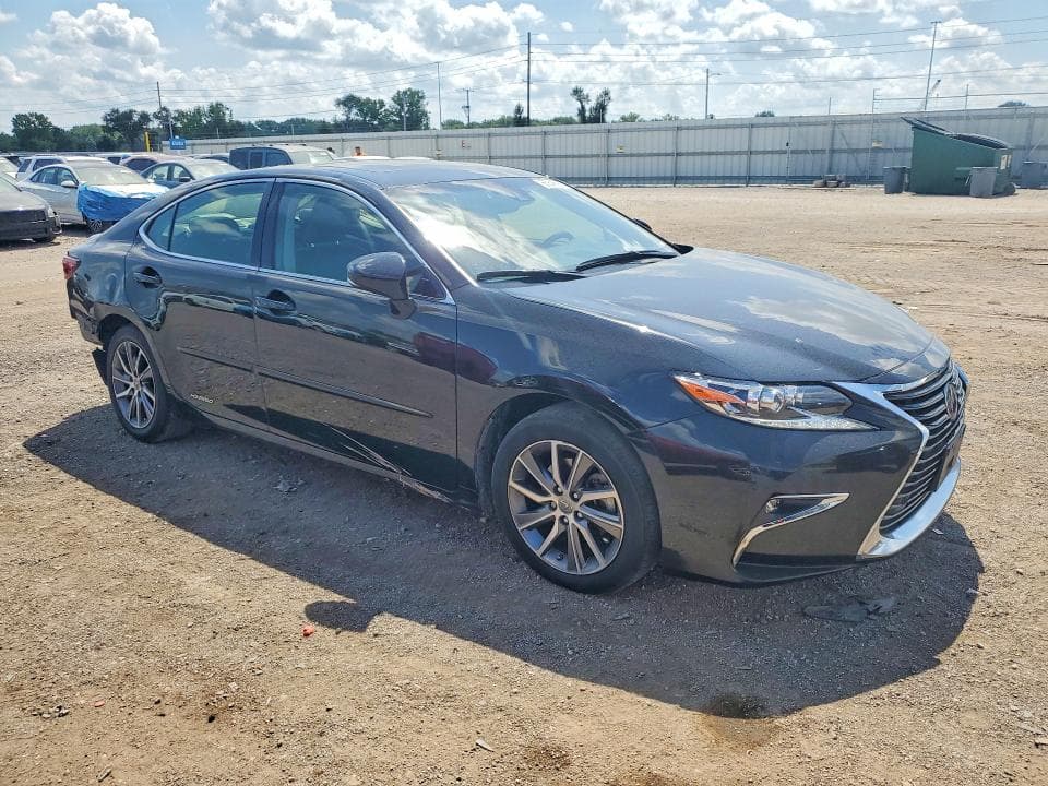 2017 LEXUS ES 300H 4
