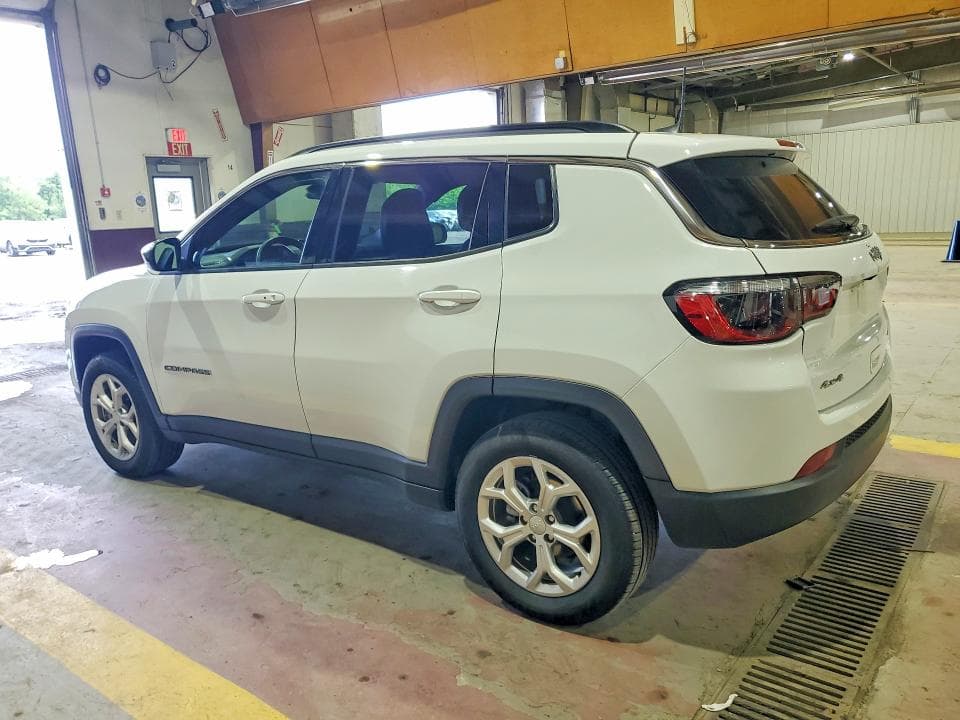 2024 JEEP COMPASS LATITUDE 2