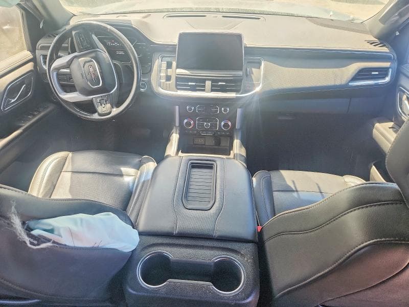 2021 GMC YUKON XL K1500 SLT 8