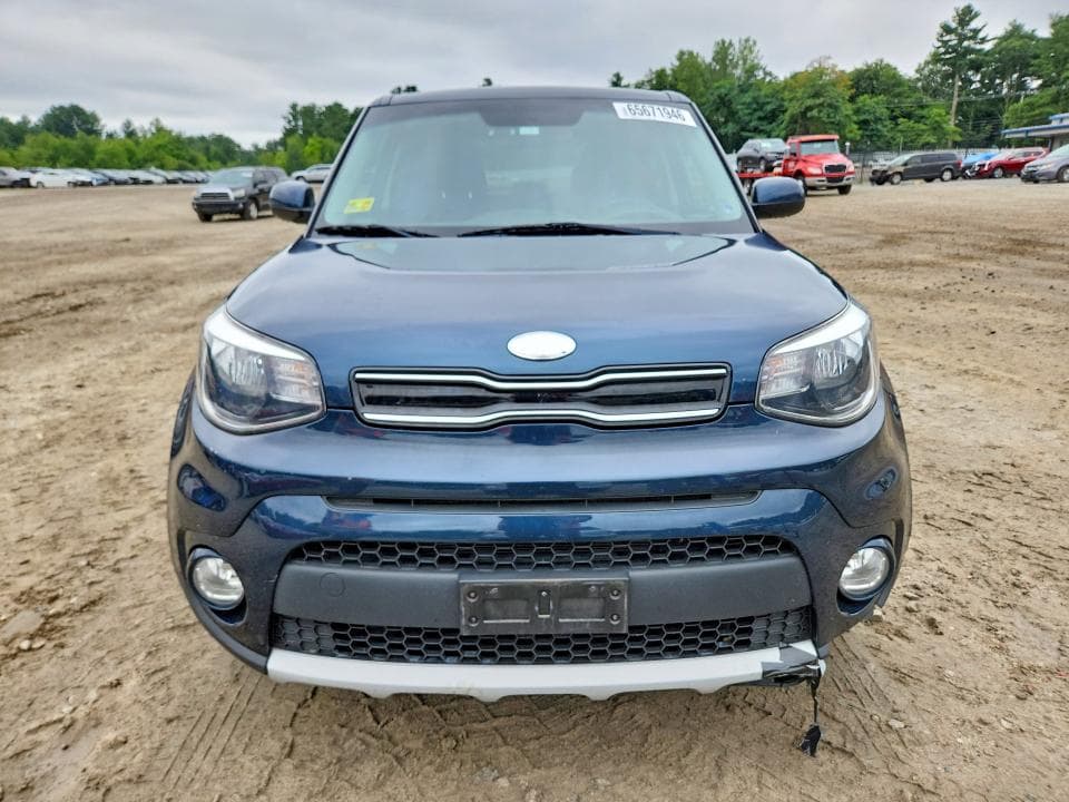 2019 KIA SOUL + 5