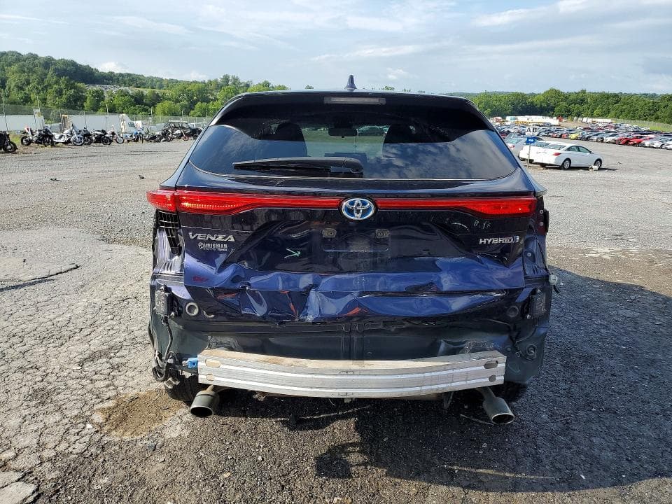 2021 TOYOTA VENZA LE 6