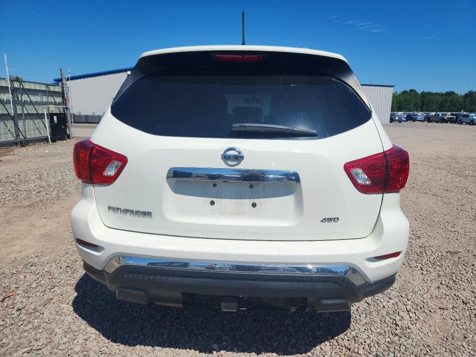 2018 NISSAN PATHFINDER S 6