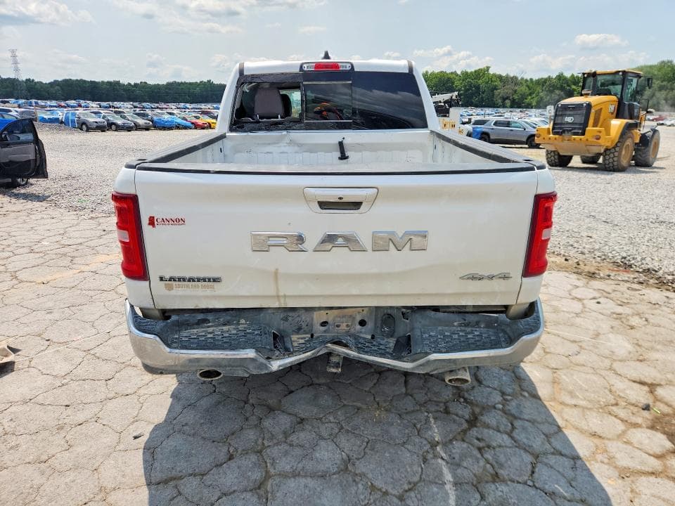 2025 RAM 1500 LARAMIE 6
