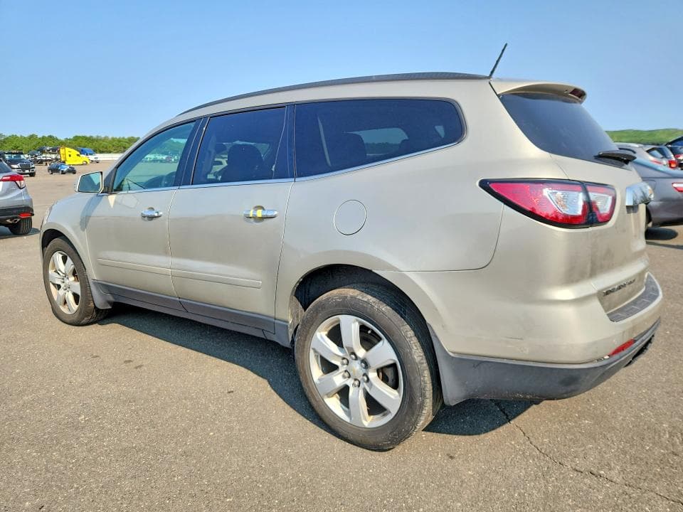2017 CHEVROLET TRAVERSE LT 2