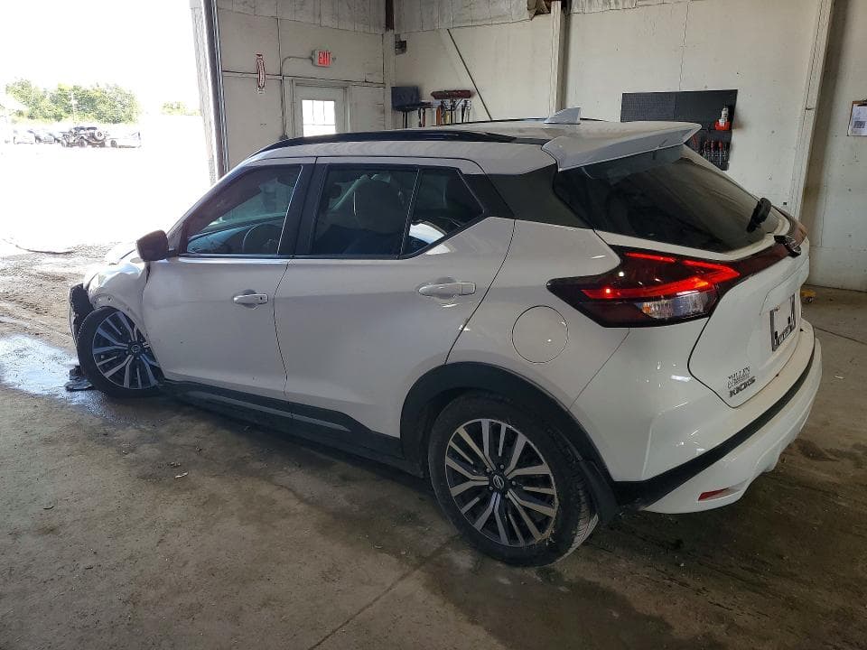 2021 NISSAN KICKS SR 2