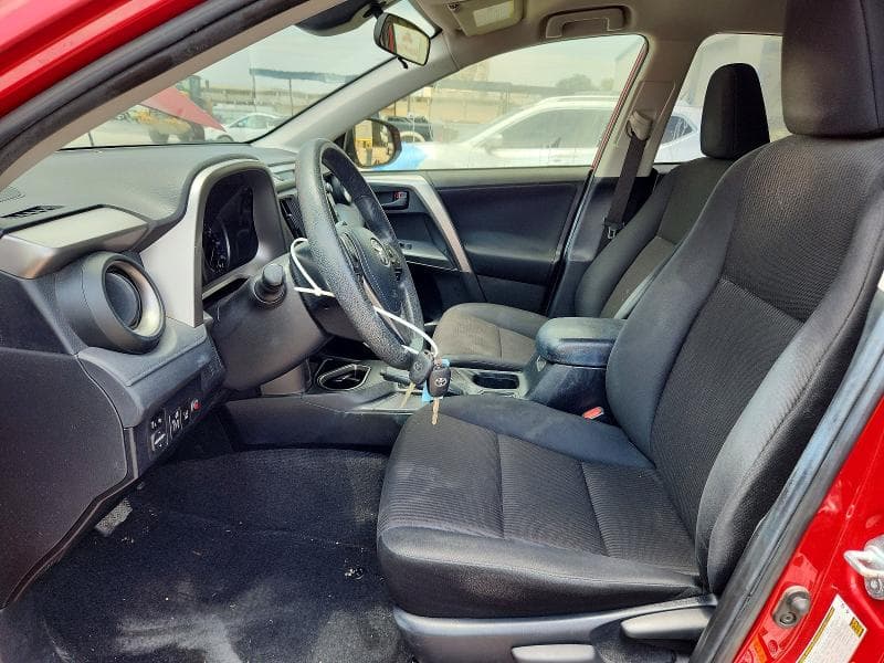 2017 TOYOTA RAV4 LE 7