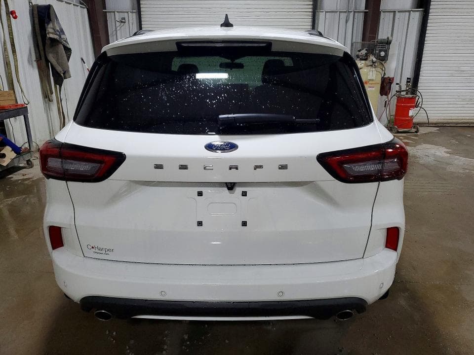 2024 FORD ESCAPE ST LINE 6
