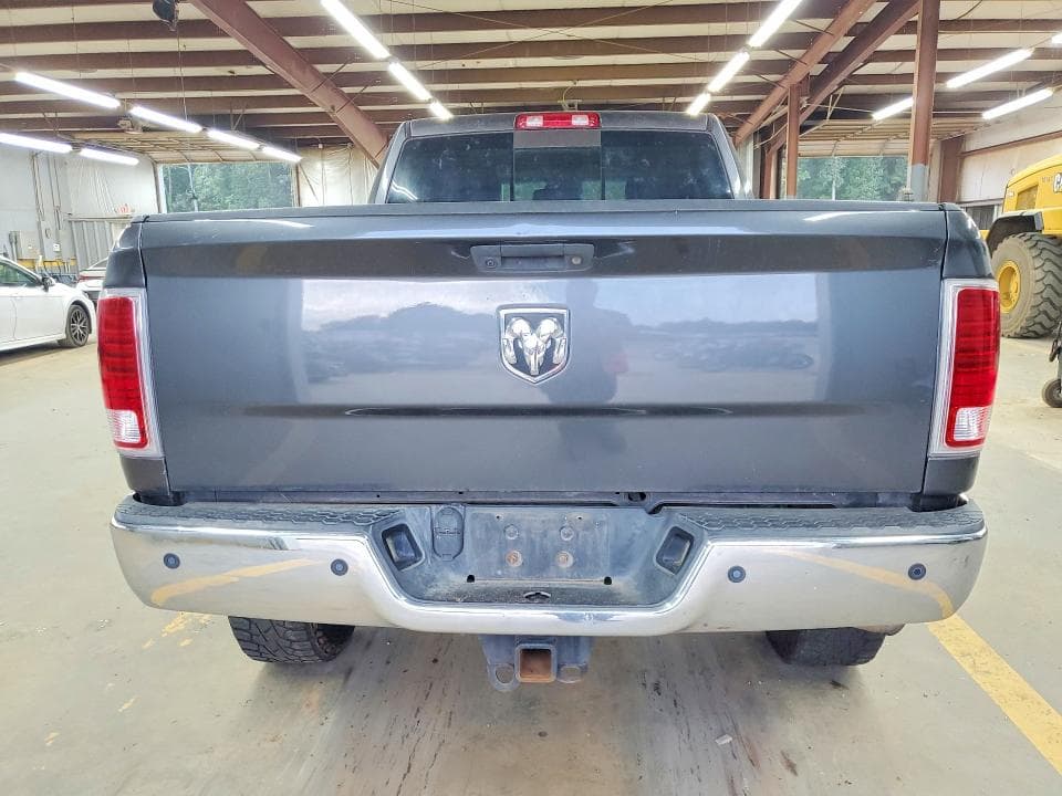 2017 RAM 2500 LARAMIE 6