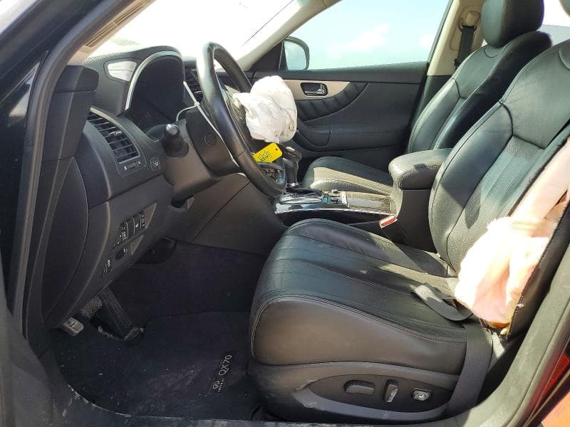 2017 INFINITI QX70 BASE 7