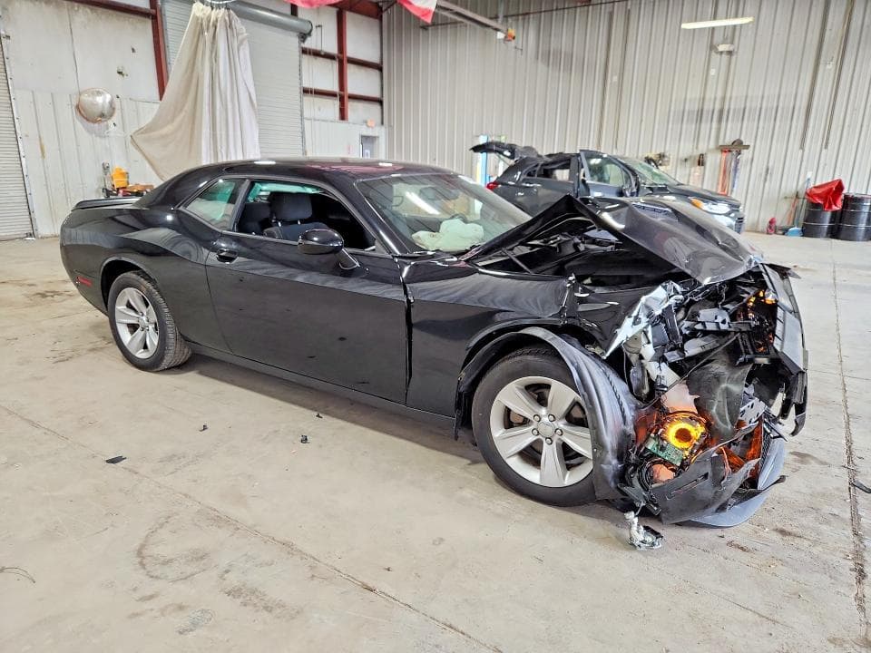2023 DODGE CHALLENGER SXT 4
