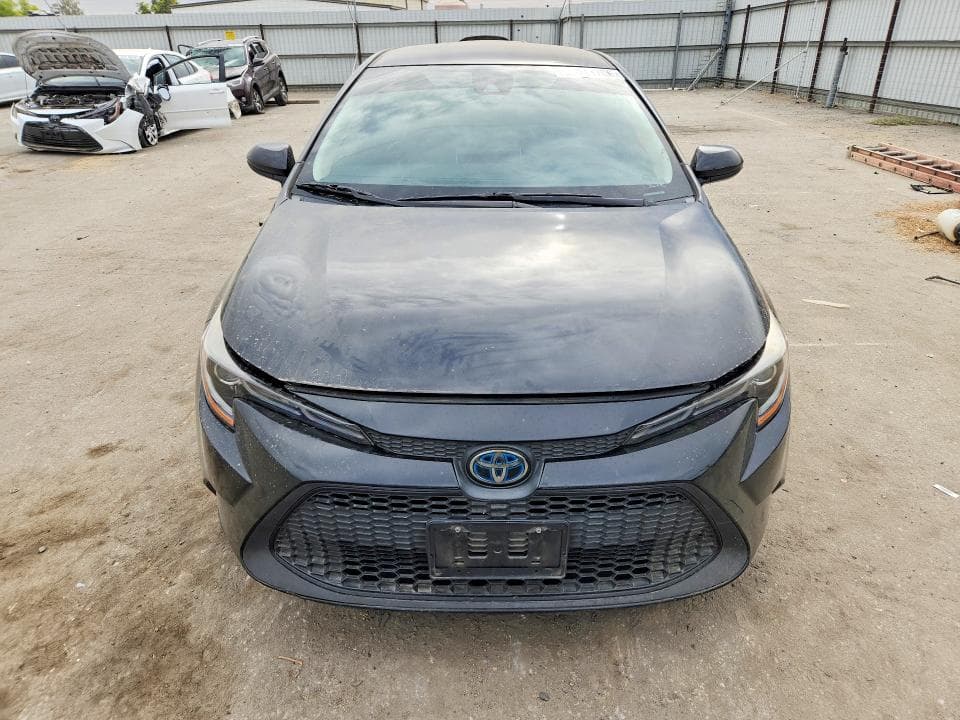 2021 TOYOTA COROLLA LE 5