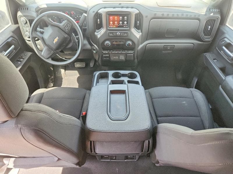 2025 CHEVROLET SILVERADO K2500 CUSTOM 8
