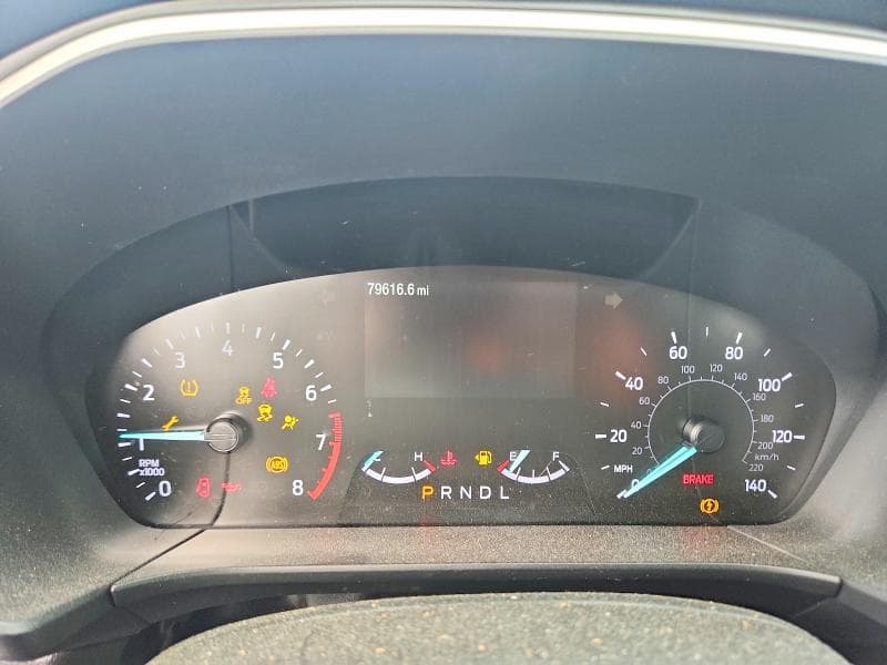 2021 FORD ESCAPE SE 9
