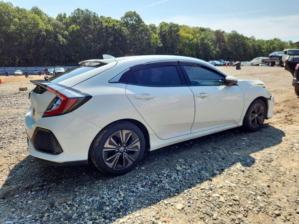 2017 HONDA CIVIC EX 3
