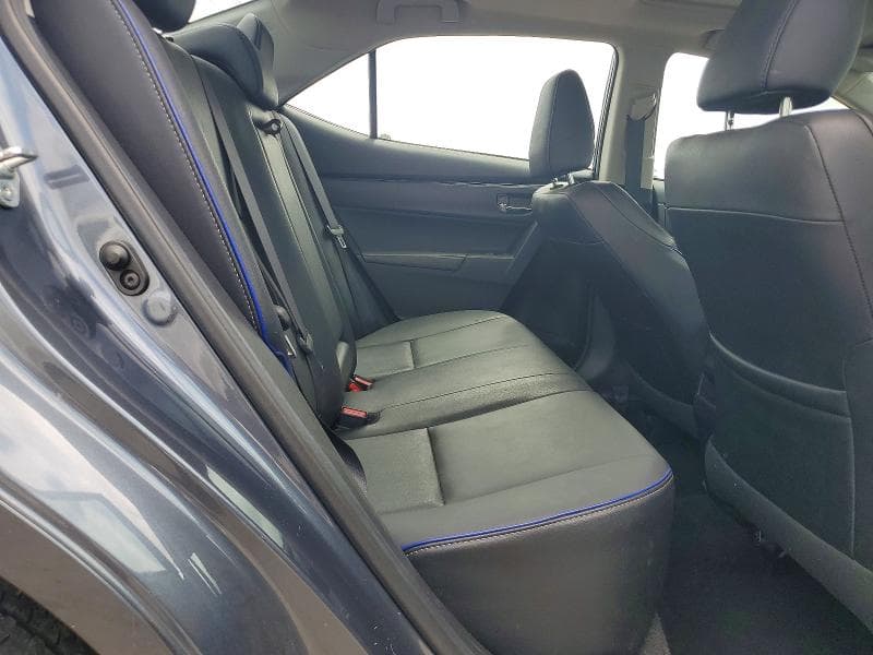 2018 TOYOTA COROLLA XSE 10