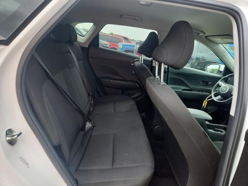 2025 HYUNDAI KONA SEL 11