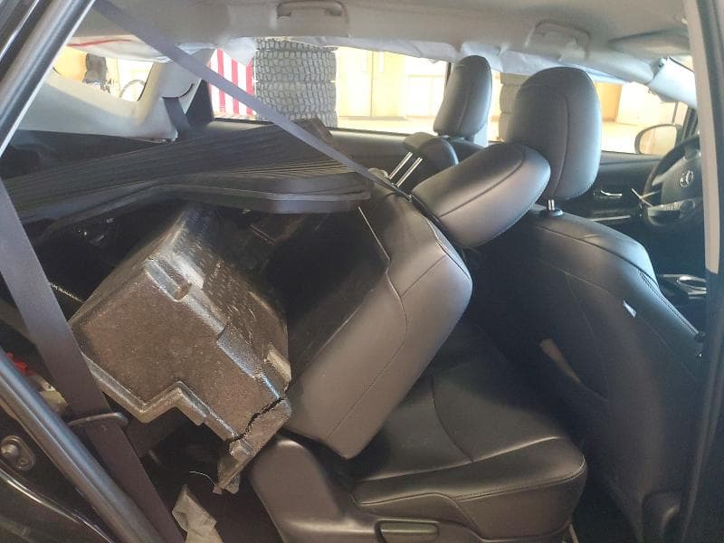 2017 TOYOTA PRIUS V FIVE 10