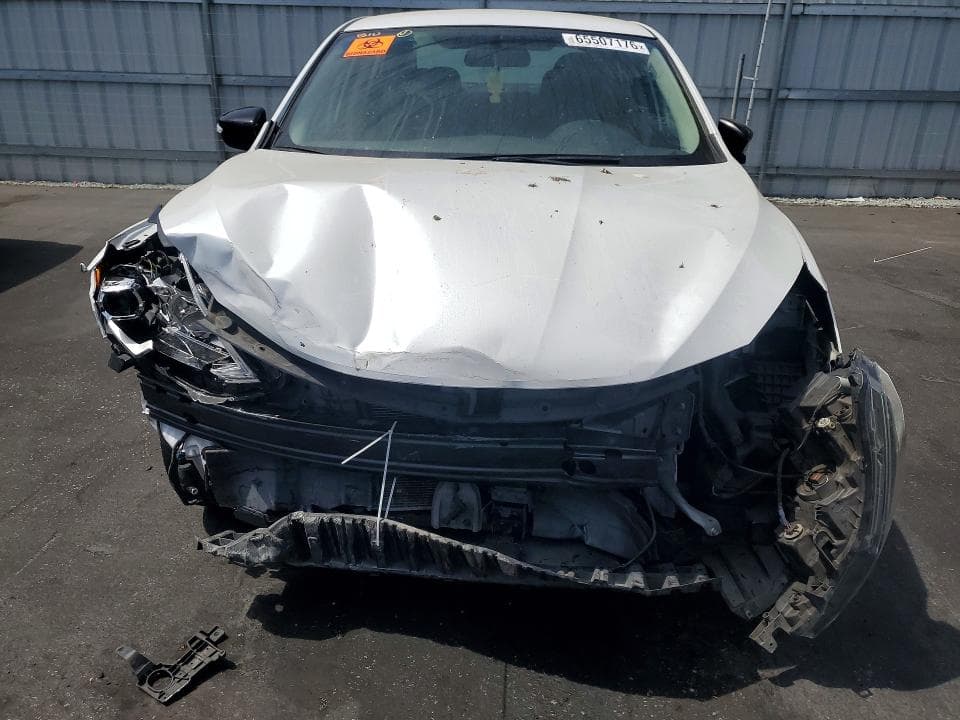 2018 NISSAN SENTRA SR 5