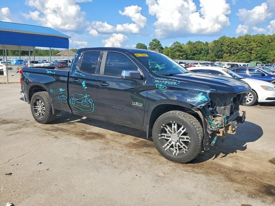 2019 CHEVROLET SILVERADO C1500 LT 4