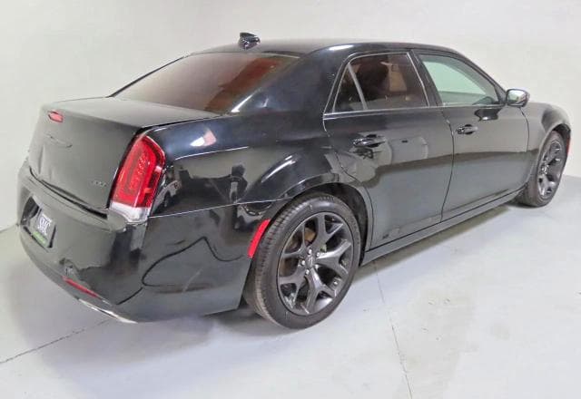 2022 CHRYSLER 300 TOURING 3