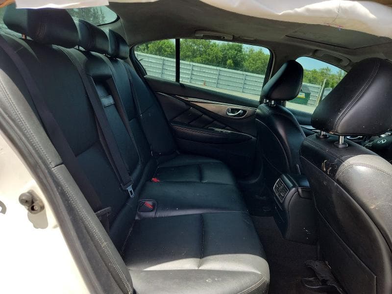 2017 INFINITI Q50 2.0T 10