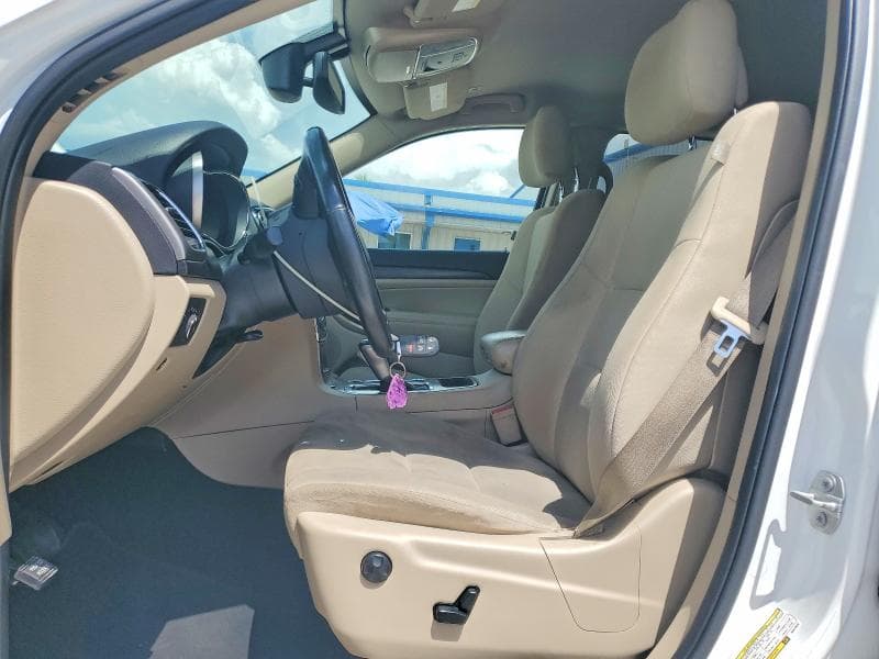 2019 JEEP GRAND CHEROKEE LAREDO 7