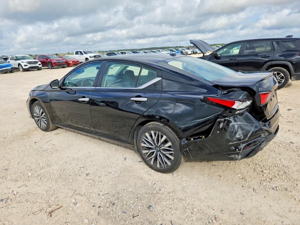 2025 NISSAN ALTIMA SV 2