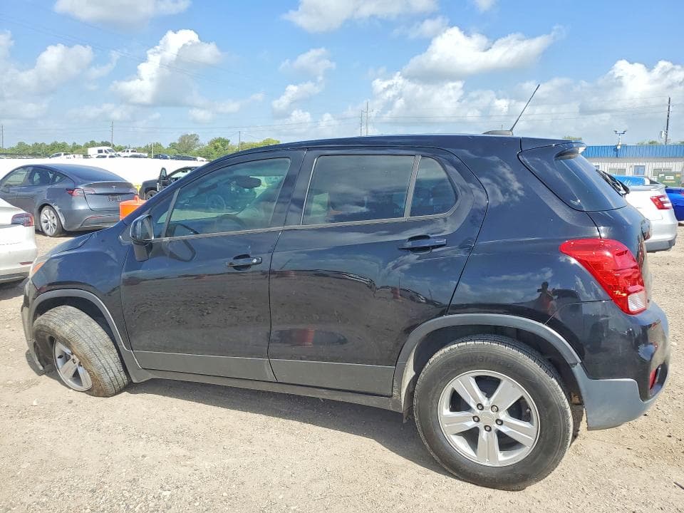 2019 CHEVROLET TRAX LS 2