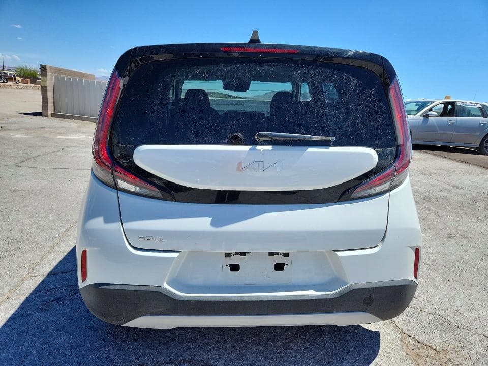 2025 KIA SOUL LX 6