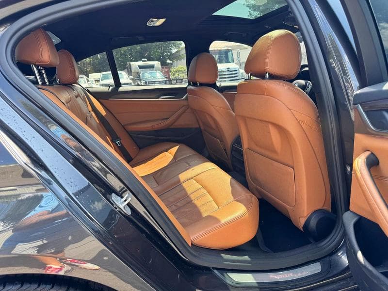 2017 BMW 530 XI 8