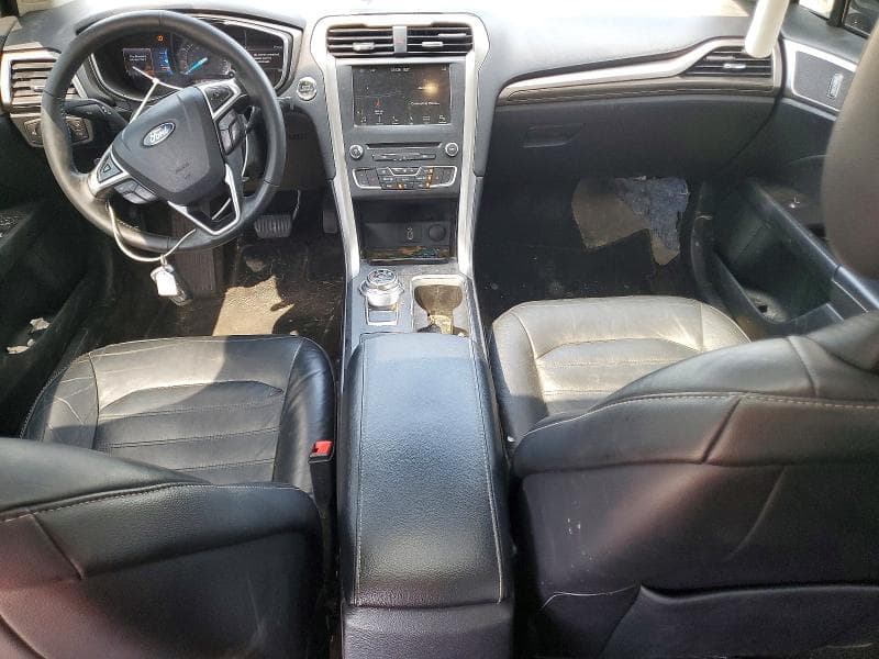 2017 FORD FUSION SE 8