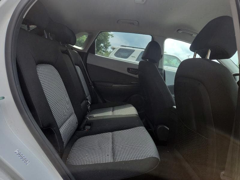 2020 HYUNDAI KONA SEL 11