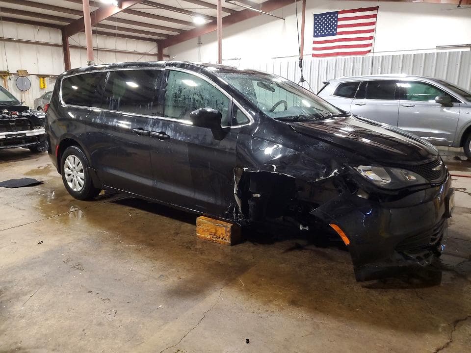 2018 CHRYSLER PACIFICA L 4