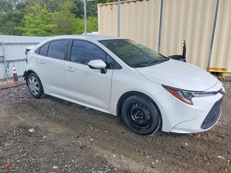 2021 TOYOTA COROLLA LE 4