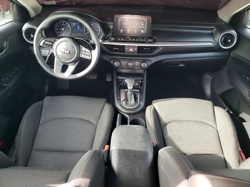 2020 KIA FORTE FE 8