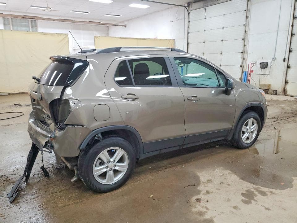 2021 CHEVROLET TRAX 1LT 3