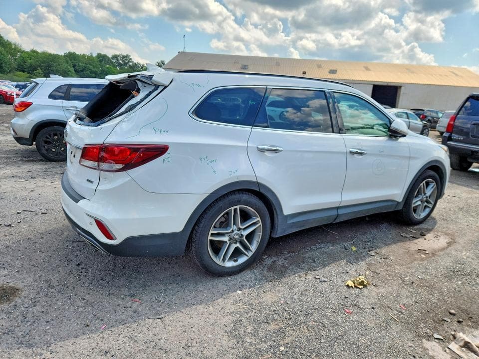 2017 HYUNDAI SANTA FE SE ULTIMATE 3