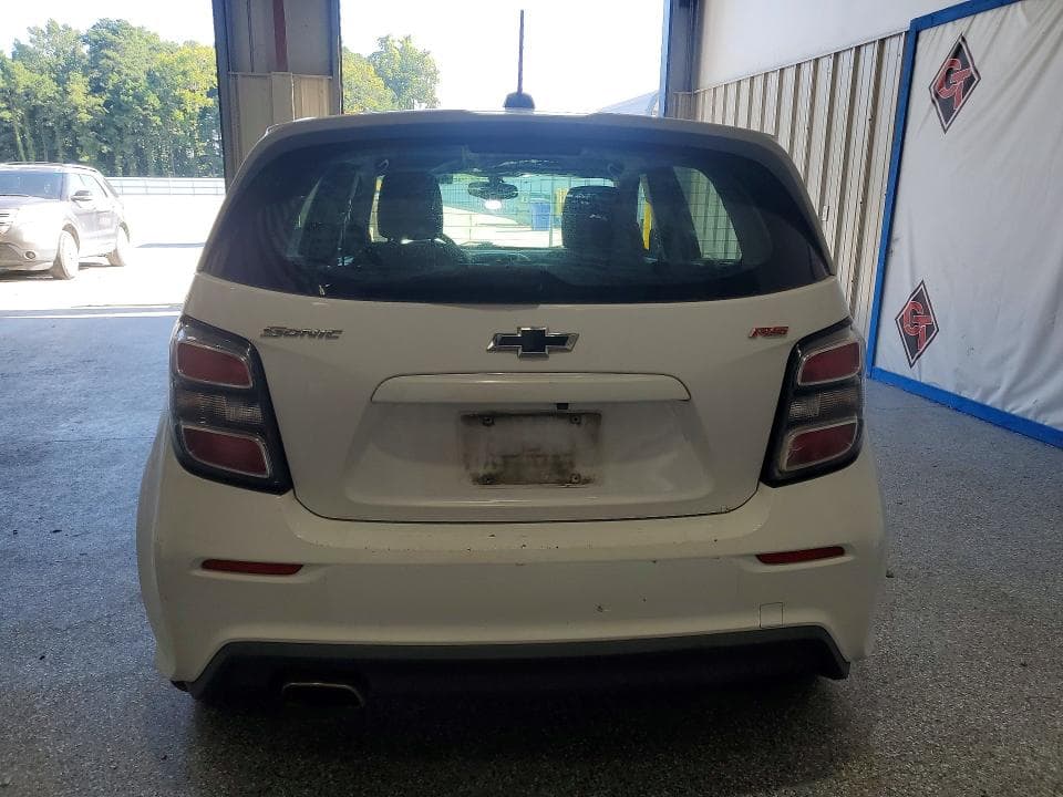 2019 CHEVROLET SONIC LT 6