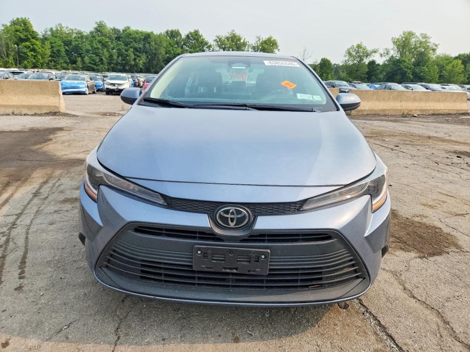 2026 TOYOTA COROLLA LE 5