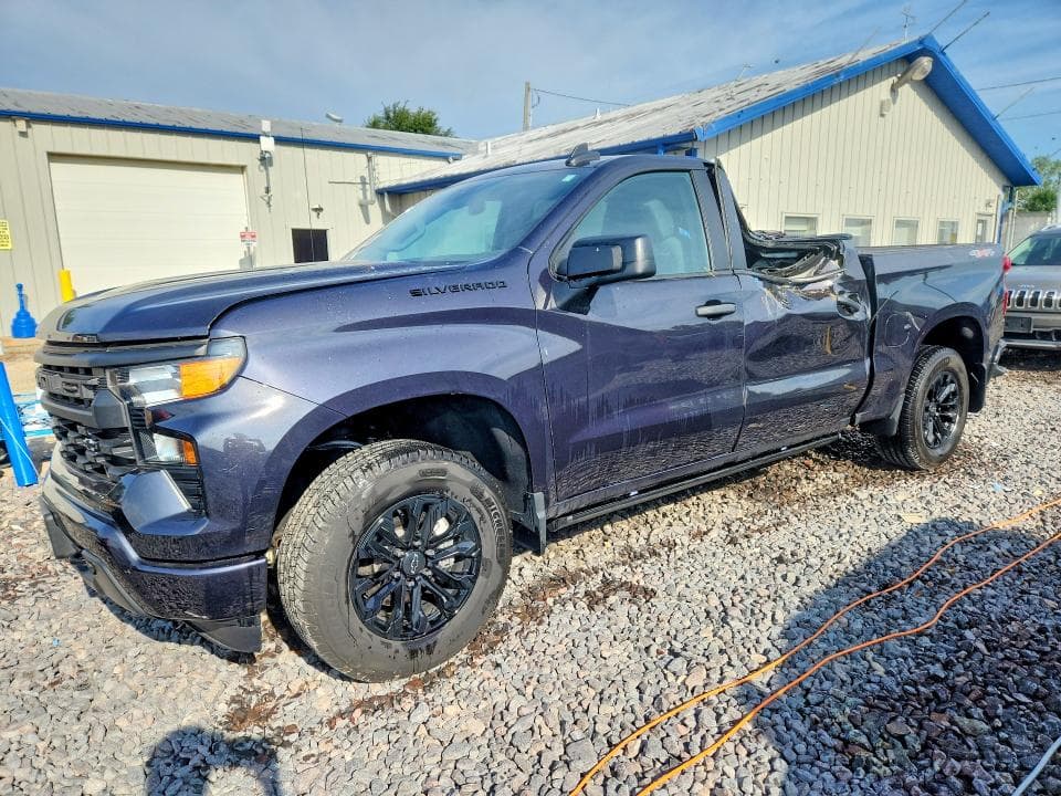 2023 CHEVROLET SILVERADO K1500 CUSTOM - 1