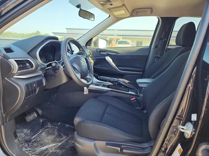 2019 MITSUBISHI ECLIPSE CROSS ES 7