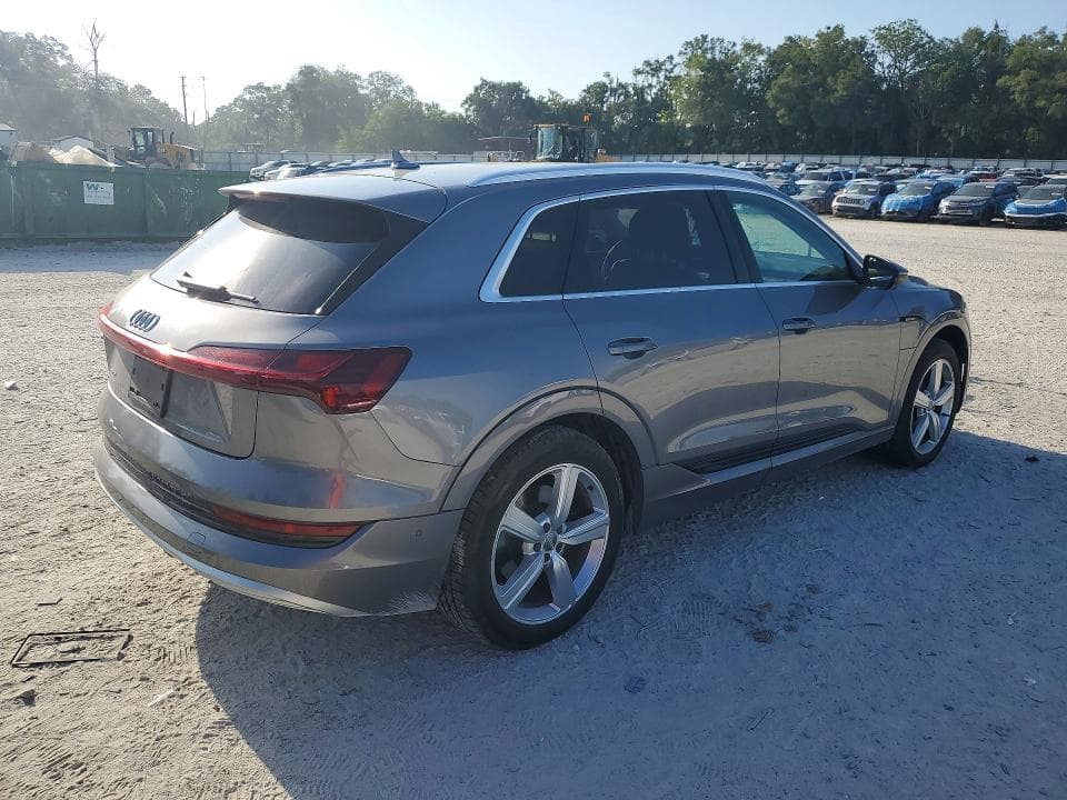 2019 AUDI E-TRON PREMIUM PLUS 3