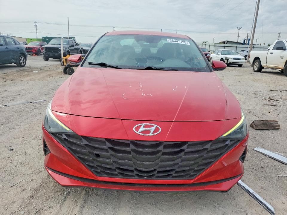 2021 HYUNDAI ELANTRA SE 5