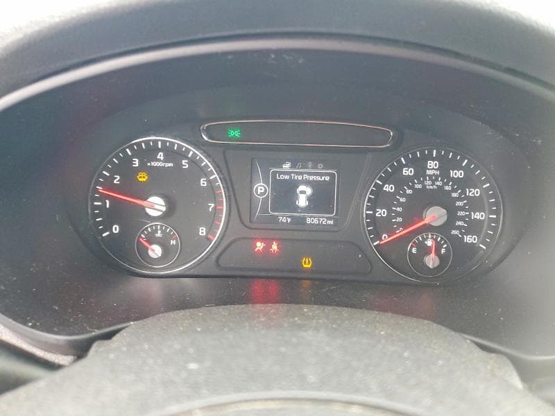 2018 KIA SORENTO LX 9