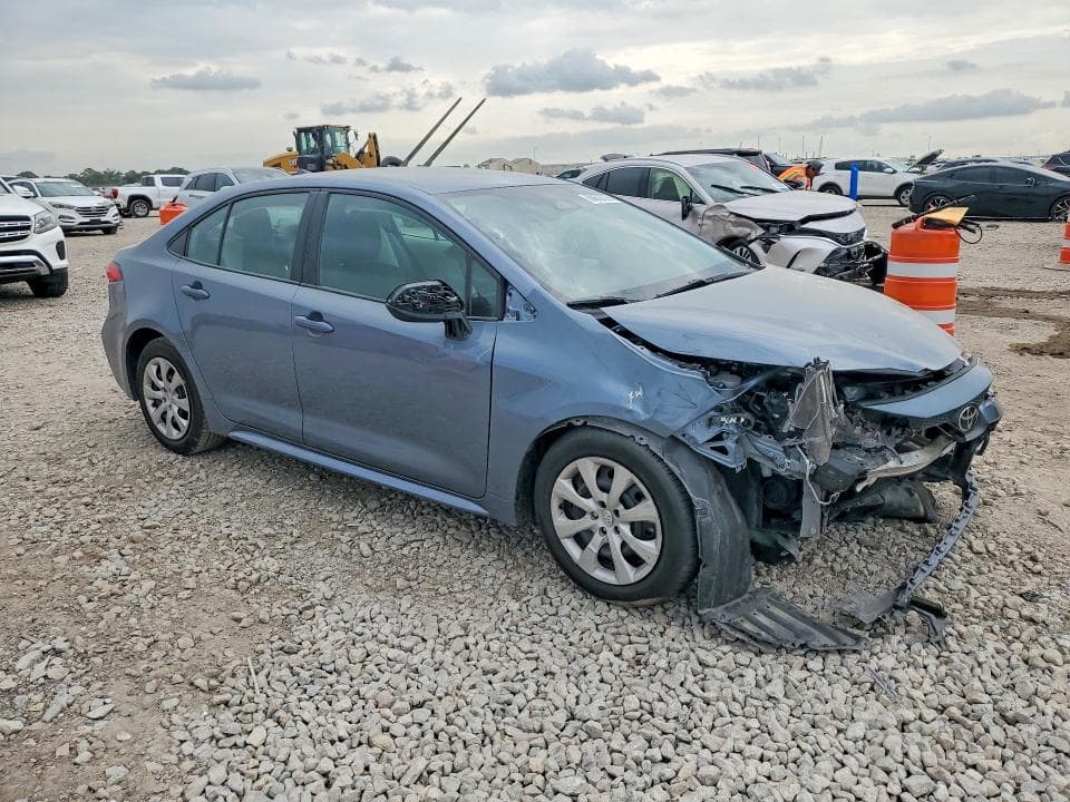 2026 TOYOTA COROLLA LE 4