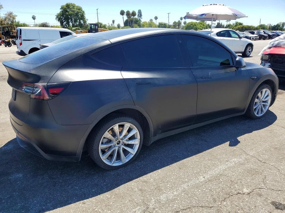 2021 TESLA MODEL Y 3