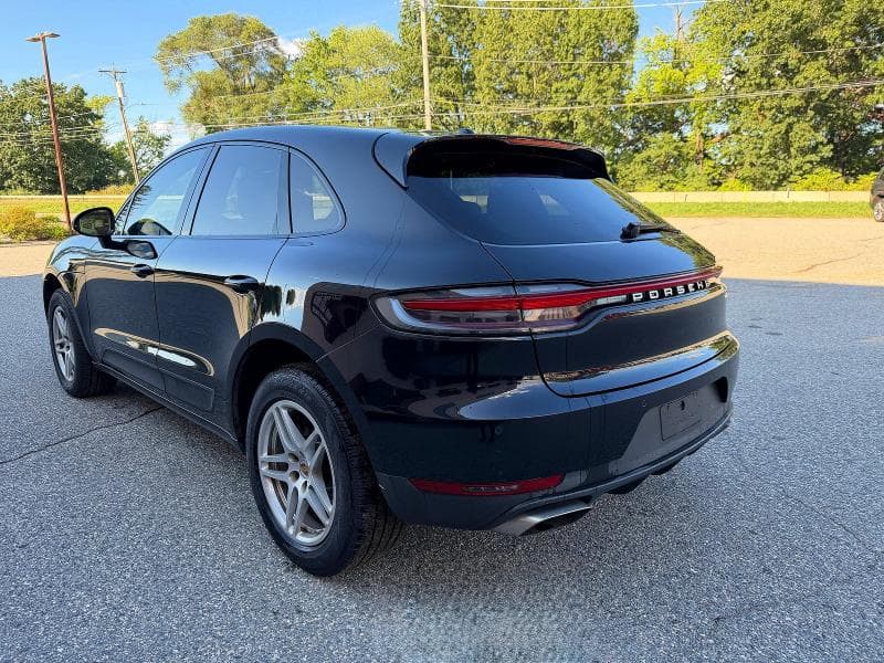2021 PORSCHE MACAN 3